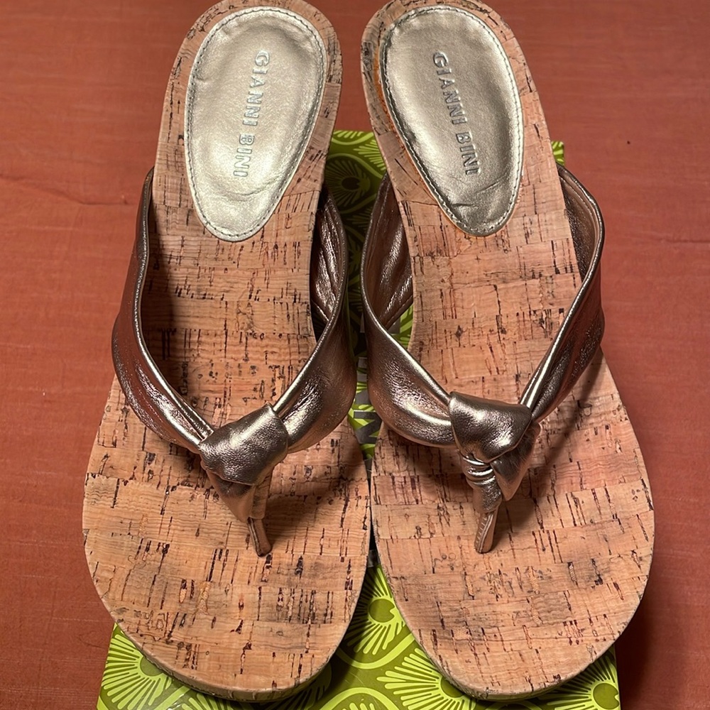 Gianni Bini Wedges
